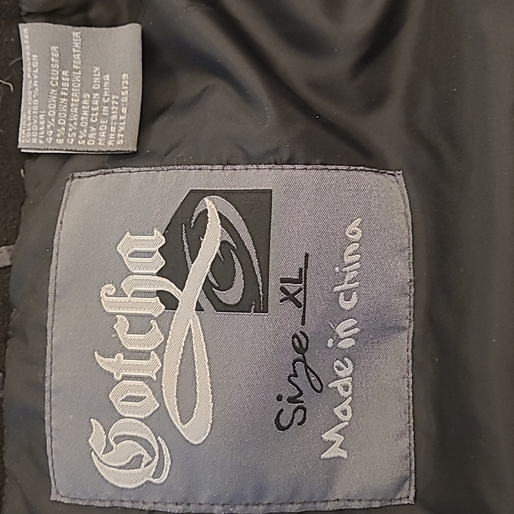 EUC Gotcha Down Feather Nylon Puffer Vest with Hidden Hood and Zipper Pockets - Picture 5 of 12